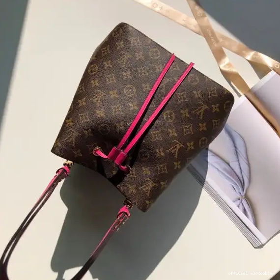 Official oldcobbler VUITTON LOUIS NÉONOÉ 0525